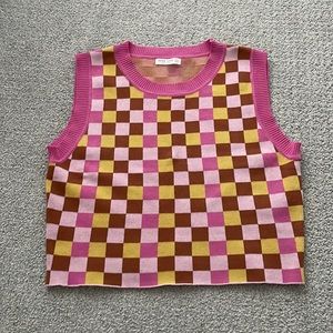 Checkered pink tank. Heavyweight.